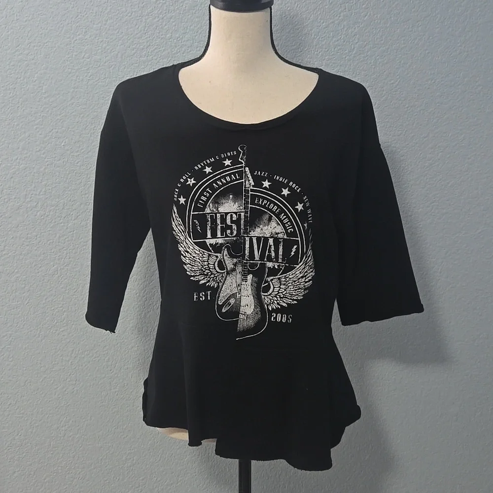 WILLIAM RAST Festival Guitar Graphic Peplum Top Black 1/2 Sleeves Sz Large - Picture 2 of 12